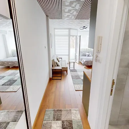 Luka Apartment